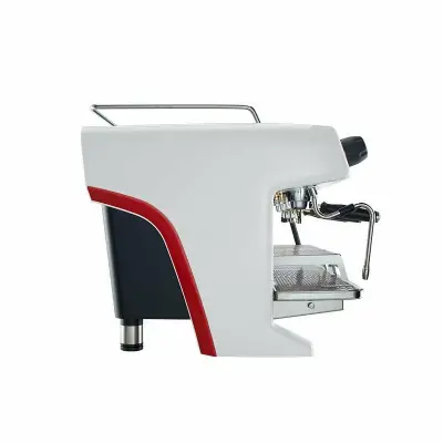 La Cimbali M40 DT/3 TS - 3 Gruplu Tam Otomatik Espresso Kahve Makinesi - 2